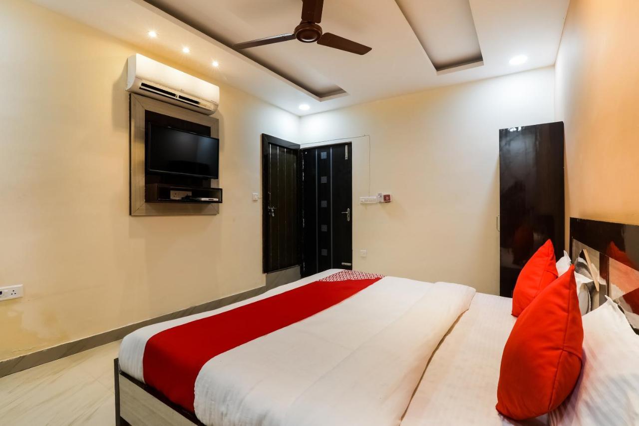 Oyo Flagship Krishna Regency Near Chaudhary Charan Singh International Airport Hotel Bijnaur ภายนอก รูปภาพ