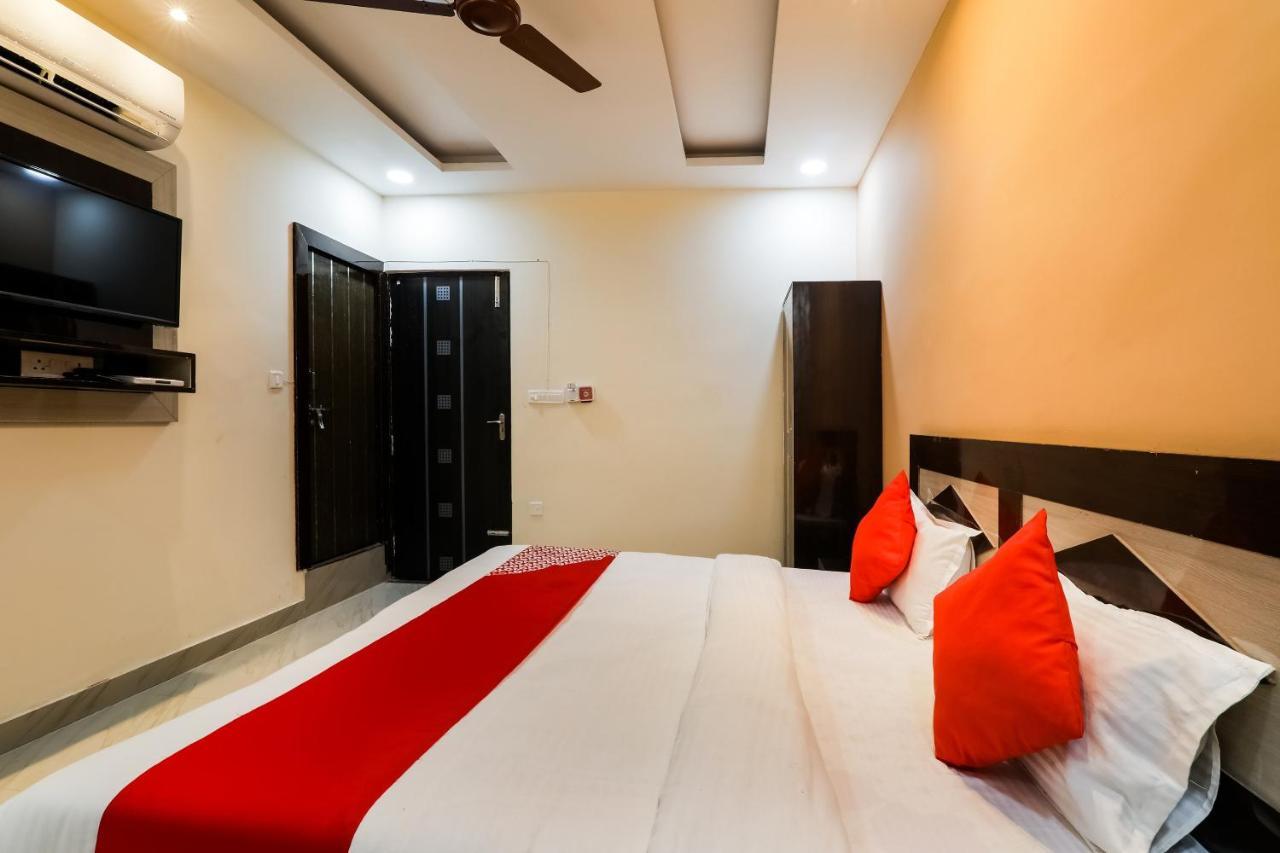 Oyo Flagship Krishna Regency Near Chaudhary Charan Singh International Airport Hotel Bijnaur ภายนอก รูปภาพ